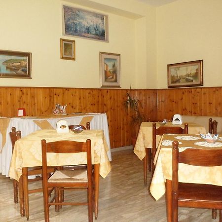 ויבו ולנטיה Albergo Miramonte מראה חיצוני תמונה